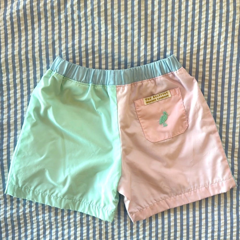 Beaufort Bonnet Boys pastel color block short, 4T